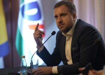 Abdulah Skaka (SDA) i zvanično uhapšen zbog sumnje u zloupotrebe položaja u vrijeme dok je bio gradonačelnik Sarajeva