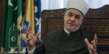 Vjerski službenik opet vazio o politici: “Mi nismo Bosanci!”…
