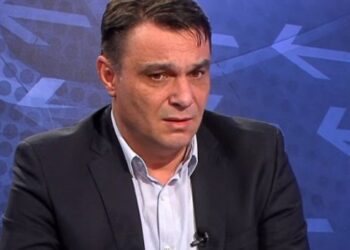 Sadik Ahmetović: Vrijeme je da Izetbegović napusti SDA