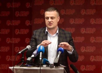 Vojin Mijatović o “antizapadnoj opoziciji”: Iznenada postali borci za građansku Bosnu i Hercegovinu