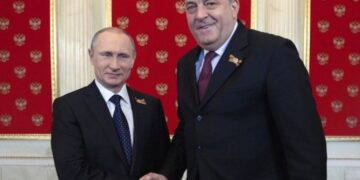 Milorad Dodik će u Moskvi uručiti Vladimiru Putinu Orden za zasluge Republike Srpske