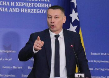 Ministar sigurnosti: Svima koji zagovaraju “plan B” i nasilje, ja bih dao pušku i poslao u Irak i Afganistan