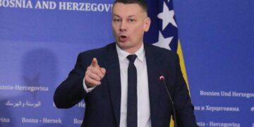 Ministar Nešić ide u Beograd podržati Vučića i tražiti istragu o Stranci Jelene Trivić