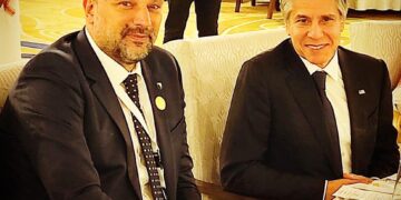 Ministar Konaković  sa američkim državnim sekretarom Blinkenom i saudijskim princom Al Saudom.