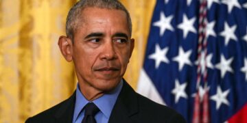 Obama o “ekonomskom aspektu demokratije”: Podmornica je vijest dana, a ne 700 utopljenih migranata!?