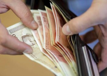 I Plate počele padati. Prosječna aprilska plata u BiH niža je u odnosu na martovsku