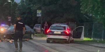Teška saobraćajna nesreća u Kalesiji, dvije osobe povrijeđene