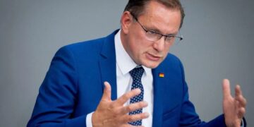 U Njemačkoj se pojavio ‘novi Hitler – soboslikar’, možda postane i novi kancelar!