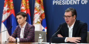 Pod pritiskom protesta? Vučić najavio prijevremene izbore, Brnabić spremna podnijeti ostavku