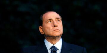 Preminuo Silvio Berlusconi