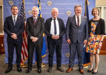 Gradonačelnik Helić potpisao sporazum o partnerstvu sa američkim ambasadorom Marfijem