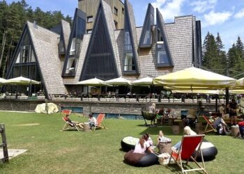 Razbojništvo na Trebeviću: Dvije osobe uz prijetnju oružjem ukrale novac u hotelu Pino Nature