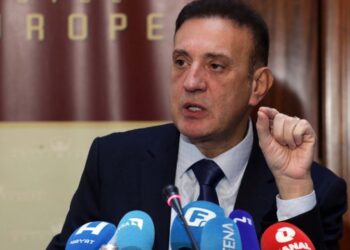 Akademik Kurtćehajić: Komšić je počinio veleizdaju. Mehmedović je jedina šansa za one koji žele spasiti SDA…