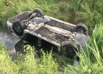 U prevrtanju automobila kod Živinica jedna osoba poginula (1978) , jedna povrijeđena (1990)