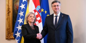 Zajednička sjednica Vijeća ministara BiH i Vlade RH: Nakon neslaganja na večeri sporno učešće ministra iz RS?