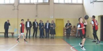Obnovljene dvije fiskulturne sale u Kladnju