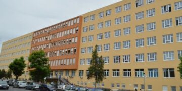 SDA i DF ukidaju status UKC Tuzla i pretvoraju ga u kantonalnu bolnicu!?