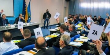 Trese li se stvarno SDA-ovoj vladi u Tuzli tlo pod nogama? Posao bi mogli obaviti ‘preletači’