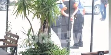 Snimak hapšenje učenika G.M. nakon što je upucao uposlenika škole