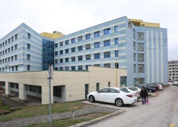 Ženska osoba koja je jučer ranjena u Gradačcu, u teškom stanju