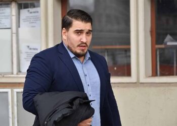Haris Zahiragić (SDA): Sakib Mahmuljin nije imao kontrolu nad “vojnicima agresorske vojske”!?