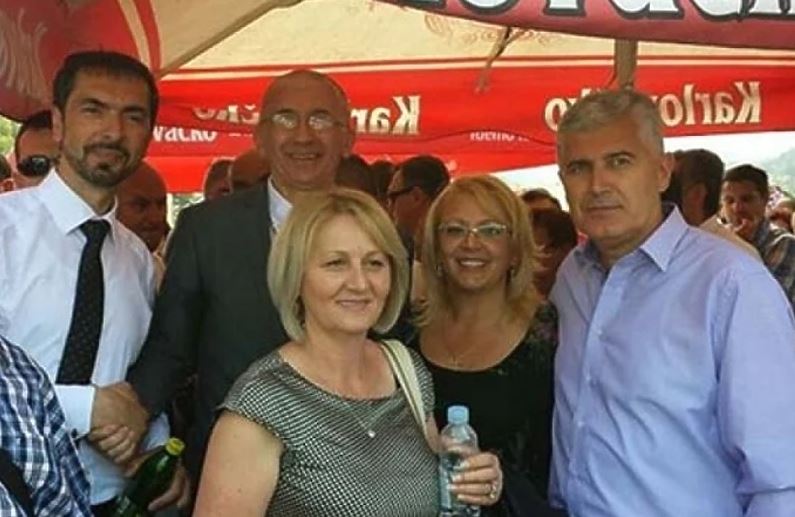 Podrška ratnom zločincu: HDZ bio protiv da Evropski parlament izrazi osudu Daria Kordića Podrška ratnom zločincu: HDZ bio protiv da Evropski parlament izrazi osudu Daria Kordića