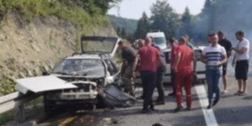 Nova saobraćana nesreća na putu Tuzla-Sarajevo, ima povrijeđenih, stvorile se velika kolona