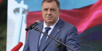 Dodik: Drago mi je da EU opet nije propustila šansu da propusti šansu