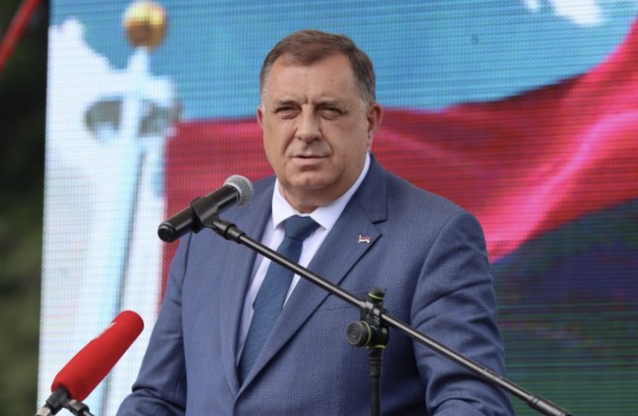 Dodik: Trojka sve više pokazuje da već živimo u dvije države Dodik: Trojka sve više pokazuje da već živimo u dvije države