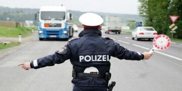 Vozač iz BiH pijan napravio haos na autoputu u Austriji