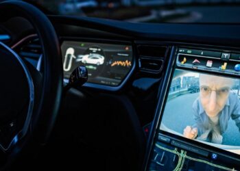 Šta mislite, prikuplja li vaš automobil podatke o vama – i šalje trećoj strani?