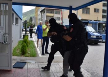 Pripadnici PU Foča uhapsili dvojac koji je “oprao” 511.000 KM kroz takozvane kladioničarske prevare