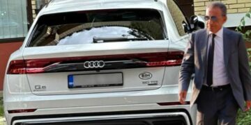 Bivši šef obavještajne službe Osmica se počastio se novim autom od nekoliko stotina hiljada KM
