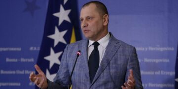 Miletić: Da li će se pokazati kao tačno predviđanje CIA da će se do 2026. – BiH raspasti?