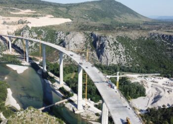 Saga o mostu je završena: Most u Počitelju se otvara do kraja godine. Napuknuća su zanemarljiva
