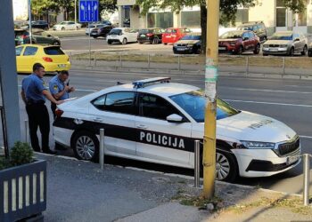 Policijska patrola na Brčanskoj Malti u Tuzli spasila ženi život