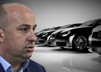 Od profesora u srednjoj školi do milionera i direktora autocesta FBiH: Denis Lasić tek zasjeo u Autoceste i naručio vozila u vrijednosti preko 600 hiljada KM