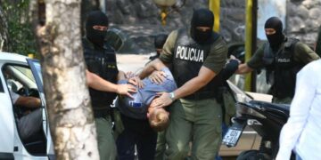 Devet policajaca oslobođeno uz mjere zabrane nakon akcije “Meta 2” u Kaknju