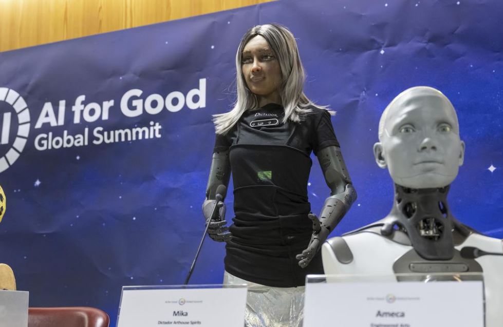 Ovo je Mika: Prvi robot izvršni direktor na svijetu Ovo je Mika: Prvi robot izvršni direktor na svijetu