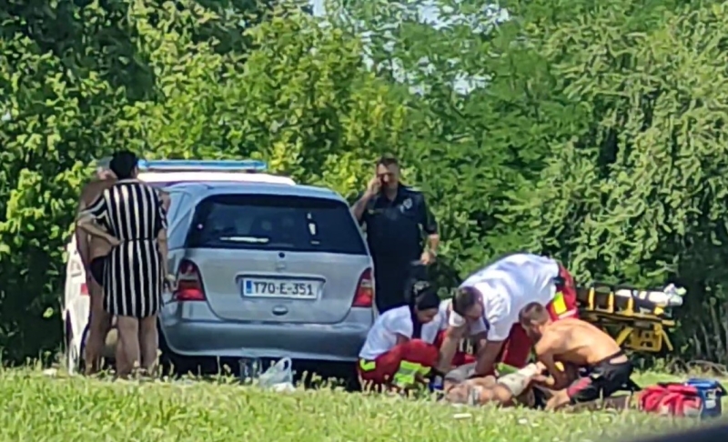 Bizarna nesreća: Legneš na livadu da se sunčaš… i pregazi te auto