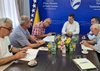 Savez udruženja penzionera TK: Zahtijevamo da Vlada FBiH riješi neophodne stvari i omogući isplatu pomoći uz penzije