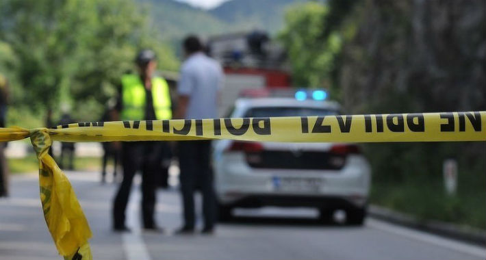 Ubistvo u Lukavcu: Namjeravao ubiti amidžića, automobilom usmrtio brata! Ubistvo u Lukavcu: Namjeravao ubiti amidžića, automobilom usmrtio brata!
