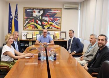 Gradonačelnik Tuzle održao sastanak sa predstavnicima “Preporoda” i “Napretka”