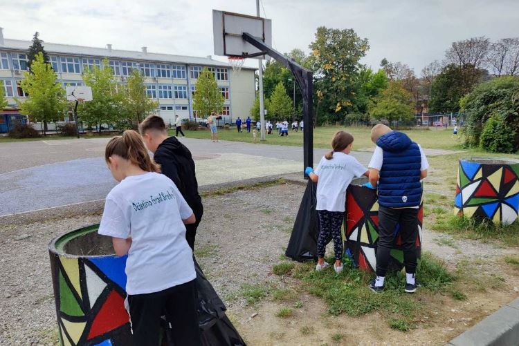 Održana ekološka akcija „Očistimo grad Srebrenik“