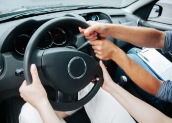 Javni poziv za prijavu kandidata za sticanje zvanja instruktora vožnje motornih vozila