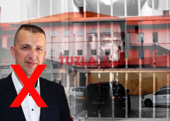 Nakon pisanja o brojnim nepravilnostima i haosu koji je vladao u KPZ Tuzla, Vlada FBiH smjenila direktora Jasmina Omerbegovića