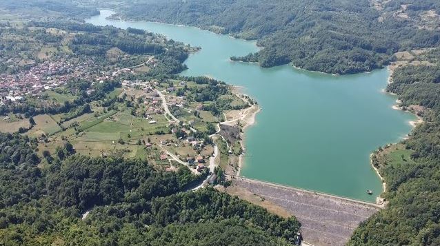 Dodijeljena koncesija JP „Elektroprivreda BiH“ za korištenje vode iz jezera „Sniježnica“ Dodijeljena koncesija JP „Elektroprivreda BiH“ za korištenje vode iz jezera „Sniježnica“