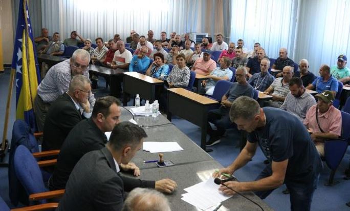 Ministar Alić potpisao ugovore o dodjeli sredstava za podršku povratnicima