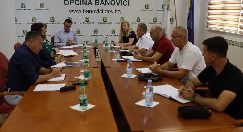 Sastanak predstavnika Općine, javnih preduzeća i RMU Banovići: Razgovarano o izmirivanju međusobnih potraživanja Sastanak predstavnika Općine, javnih preduzeća i RMU Banovići: Razgovarano o izmirivanju međusobnih potraživanja