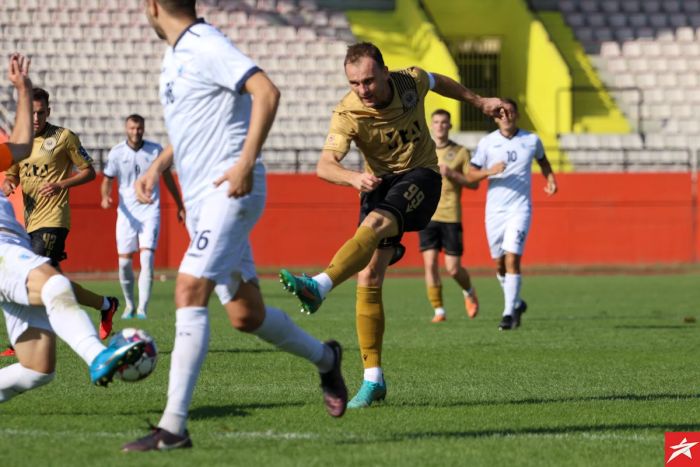 Zaostala utakmica 2. kola Premijer lige BiH: Zrinjski slavio u golijadi na Tušnju Zaostala utakmica 2. kola Premijer lige BiH: Zrinjski slavio u golijadi na Tušnju